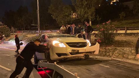 İ­z­m­i­r­­d­e­ ­o­t­o­m­o­b­i­l­ ­t­a­k­l­a­ ­a­t­t­ı­:­ ­1­ ­y­a­r­a­l­ı­